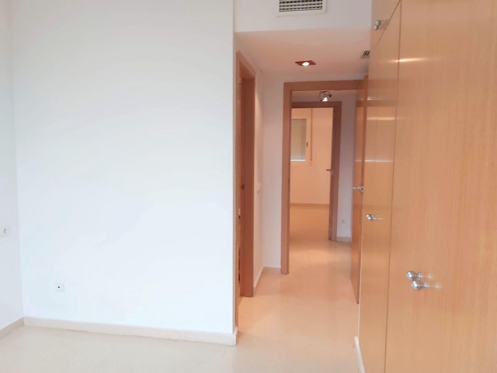 2 soverom Leilighet til salgs i Torrent med garasje - € 265 000 (Ref: 9536808)