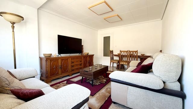 3 sovrum Lägenhet att hyra i Trinitat, Valencia stad - 1 400 € (Ref: 9543760)