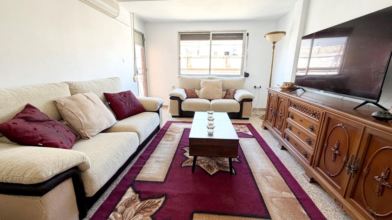 3 sovrum Lägenhet att hyra i Valencia stad - 1 400 € (Ref: 9543760)