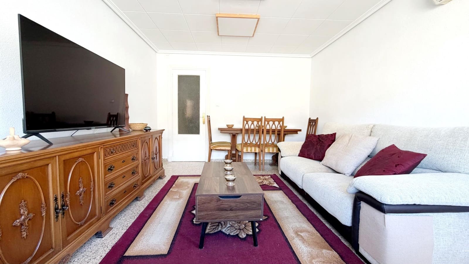 3 sovrum Lägenhet att hyra i Valencia stad - 1 400 € (Ref: 9543760)