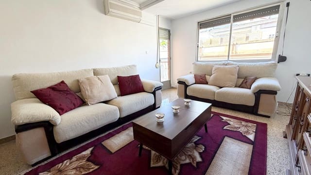 3 sovrum Lägenhet att hyra i Trinitat, Valencia stad - 1 400 € (Ref: 9543760)