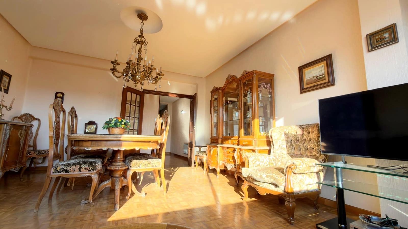 3 soverom Leilighet til salgs i Valencia by - € 489 000 (Ref: 9561918)