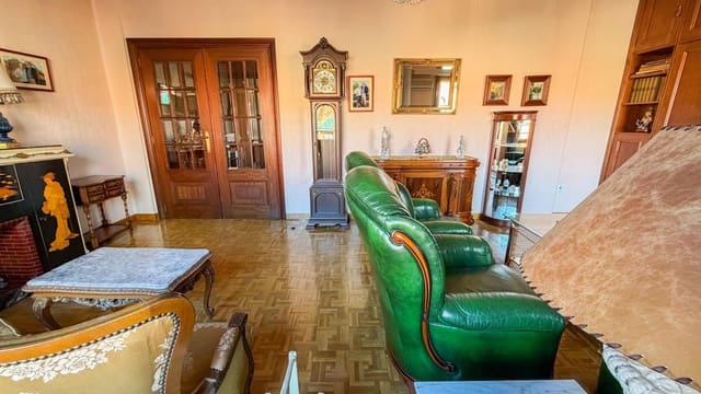 Piso de 3 habitaciones en Arrancapins, València ciudad en venta - 489.000 € (Ref: 9561918)