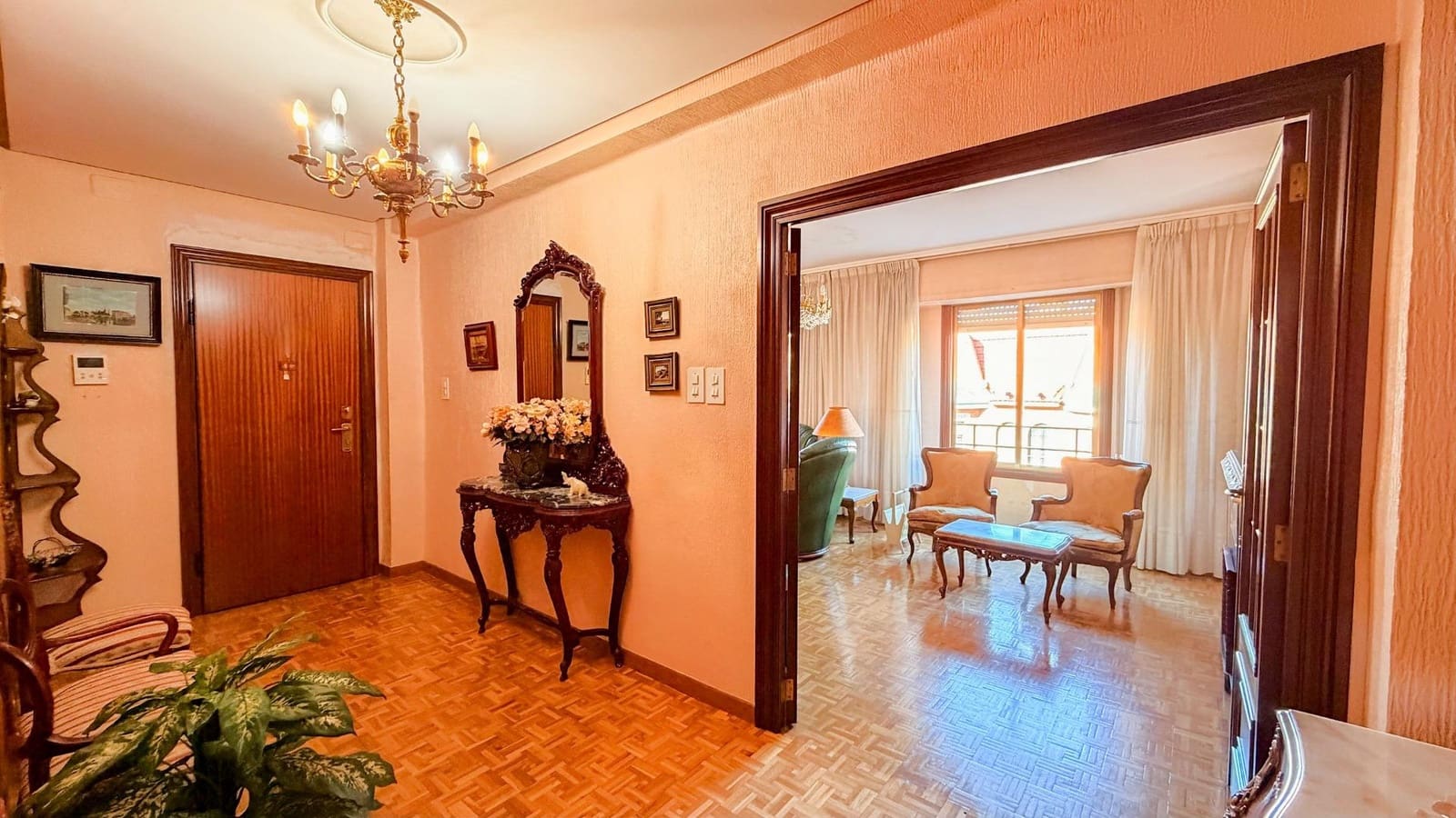 3 soveværelse Lejlighed til salg i Valencia by - € 489.000 (Ref: 9561918)