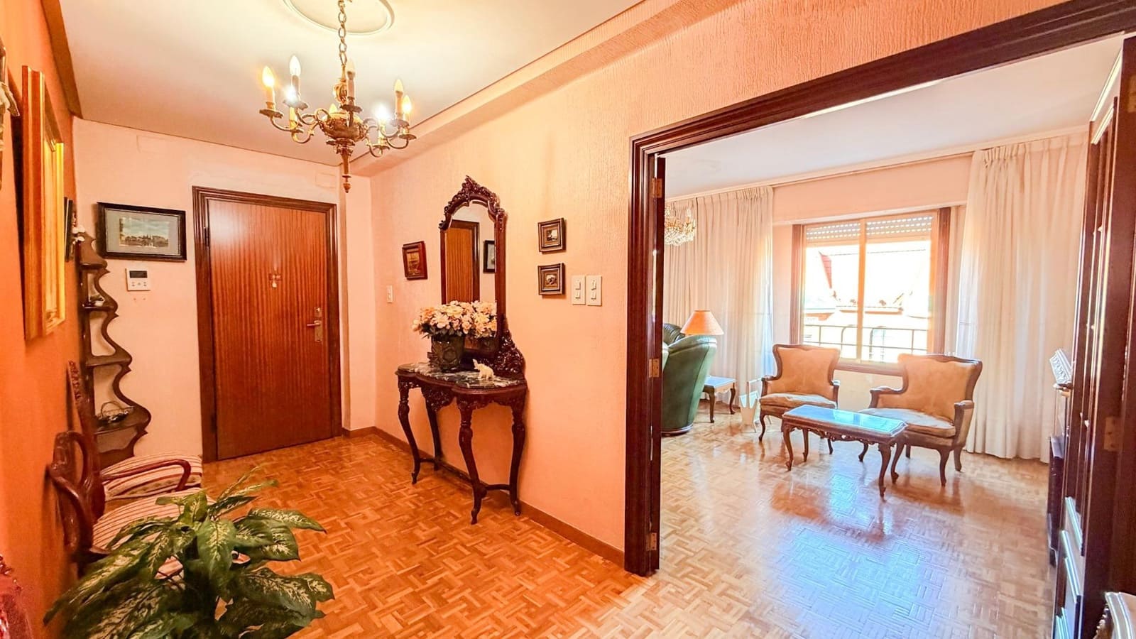 3 soveværelse Lejlighed til salg i Valencia by - € 489.000 (Ref: 9561918)