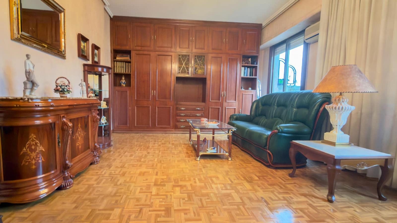 3 soveværelse Lejlighed til salg i Valencia by - € 489.000 (Ref: 9561918)