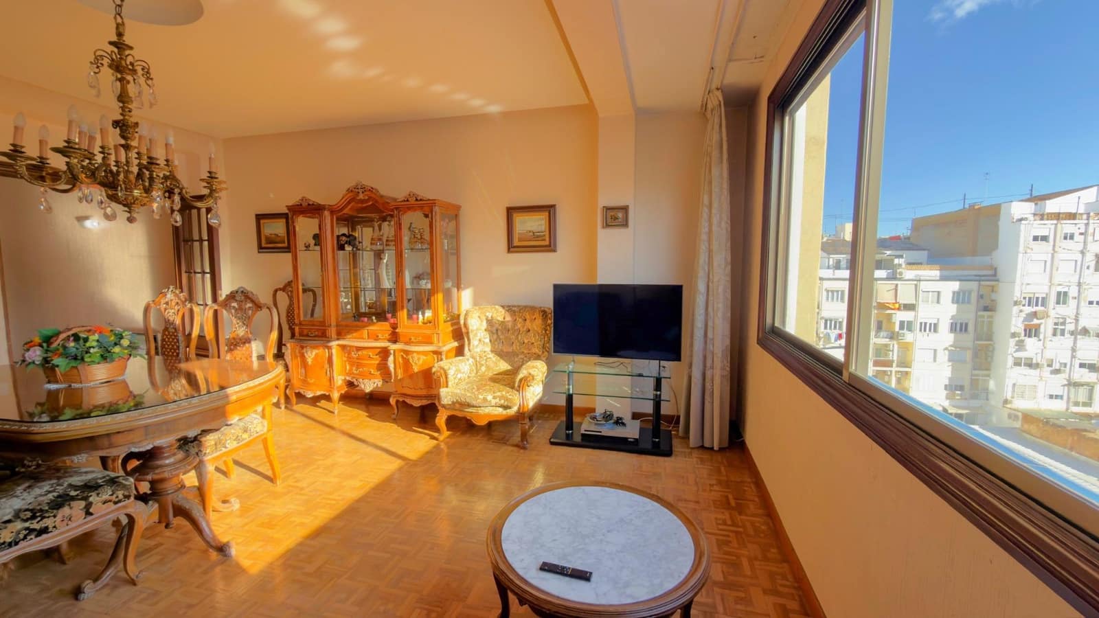 3 soveværelse Lejlighed til salg i Valencia by - € 489.000 (Ref: 9561918)