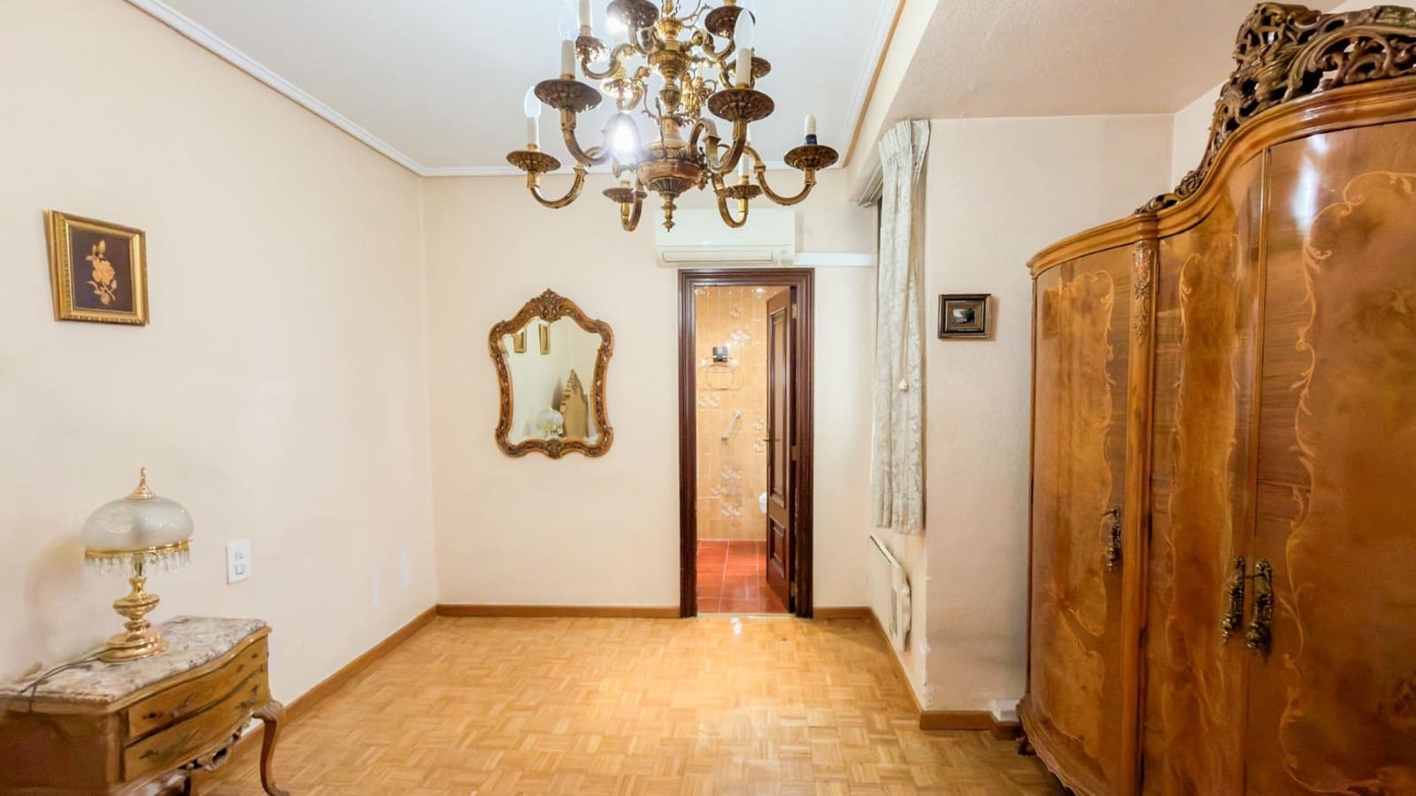 3 soveværelse Lejlighed til salg i Valencia by - € 489.000 (Ref: 9561918)