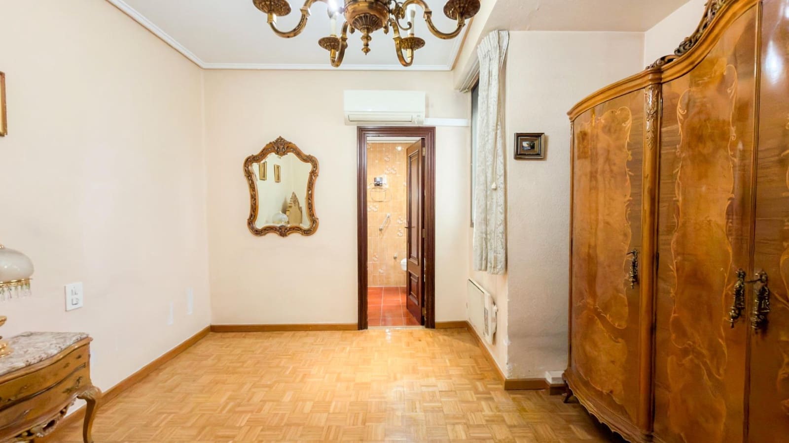 3 soveværelse Lejlighed til salg i Valencia by - € 489.000 (Ref: 9561918)