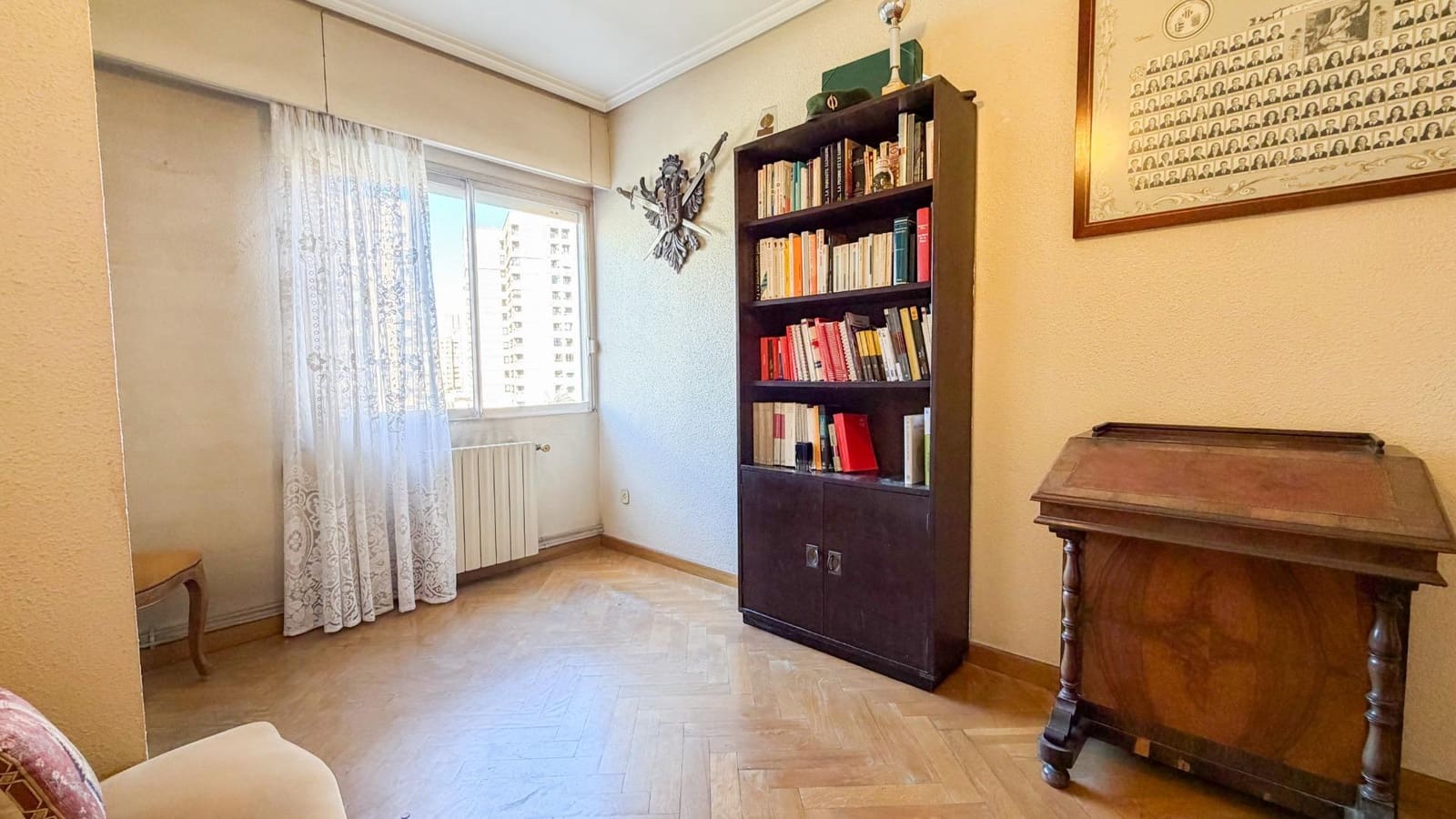 Piso de 4 habitaciones en València ciudad en venta con garaje - 569.000 € (Ref: 9605074)