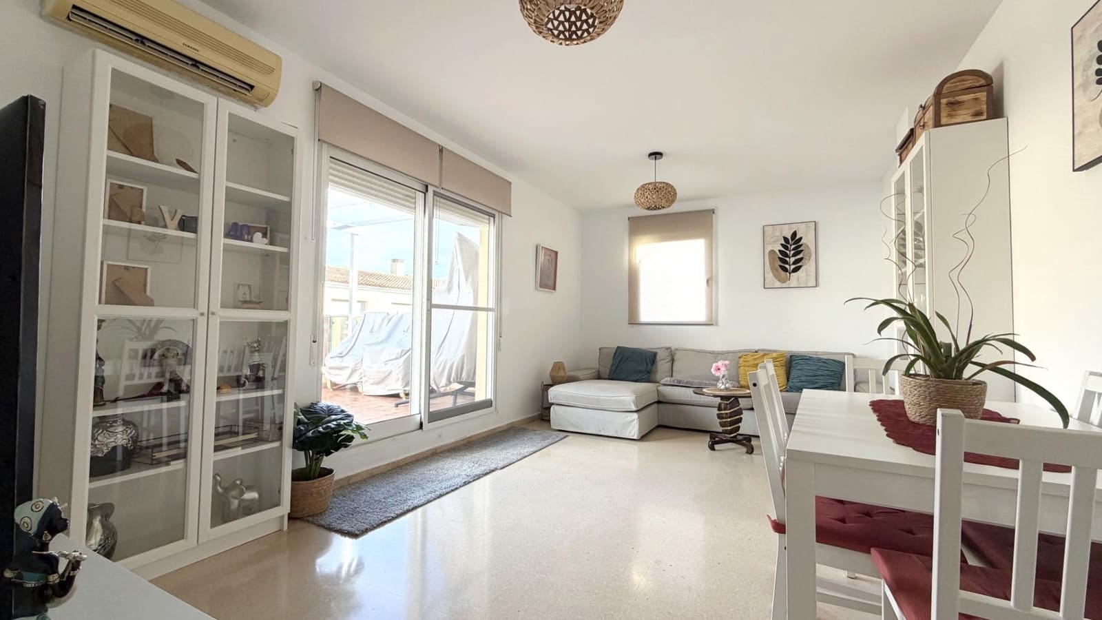 Ático de 2 habitaciones en Emperador en venta con garaje - 235.000 € (Ref: 9611630)