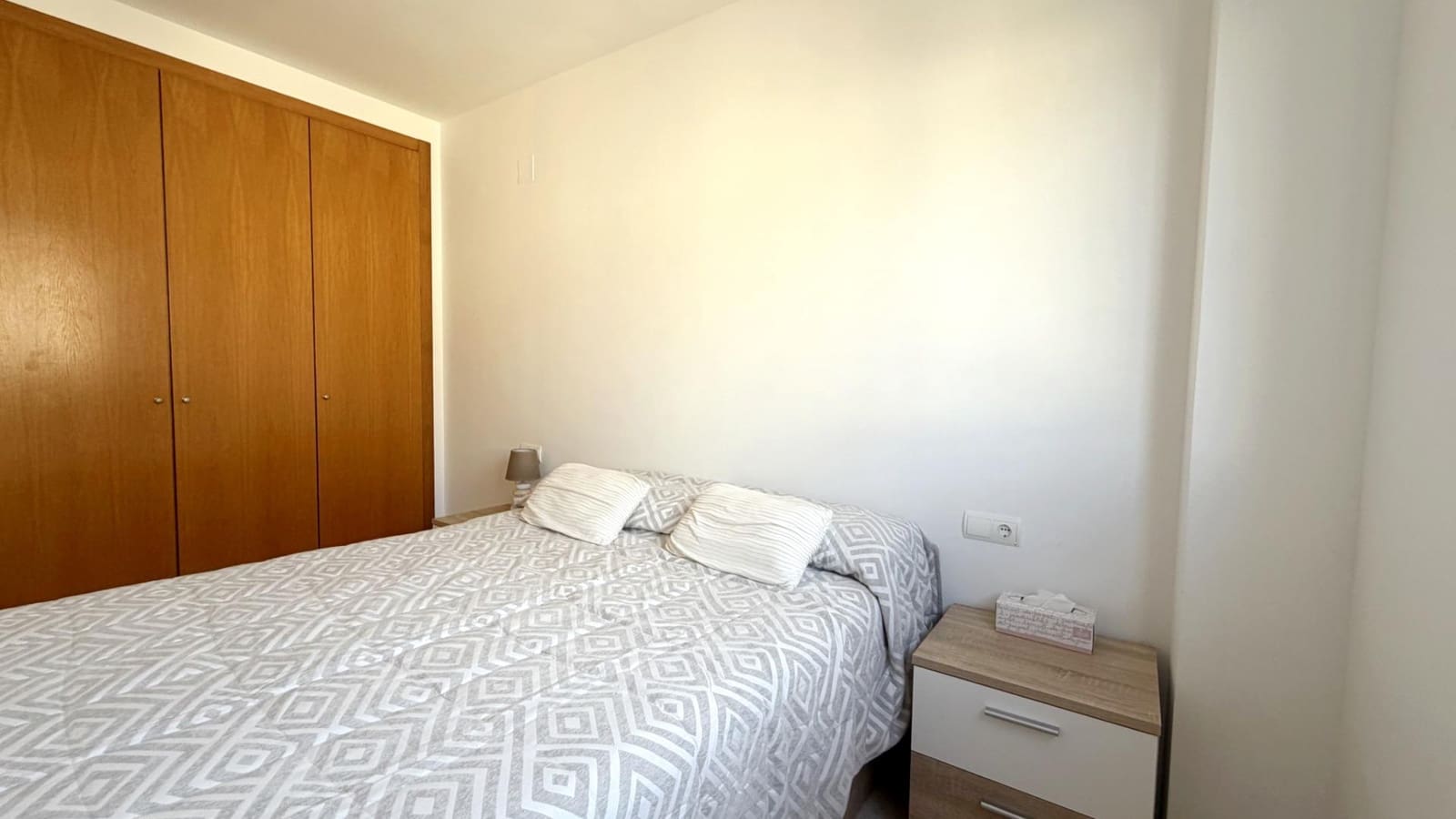 Ático de 2 habitaciones en Emperador en venta con garaje - 235.000 € (Ref: 9611630)