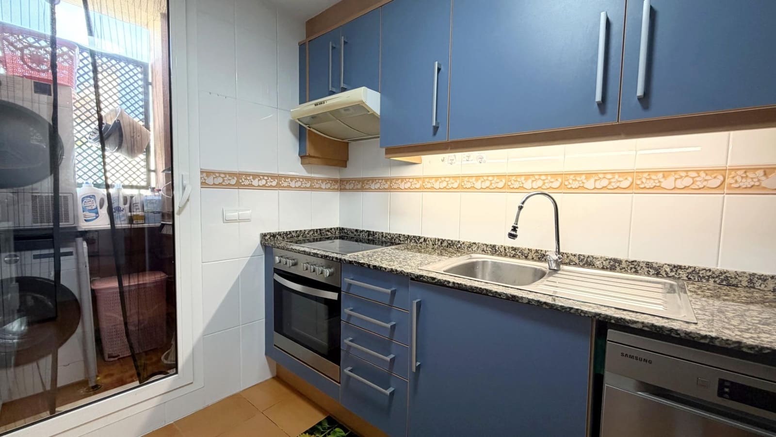 Ático de 2 habitaciones en Emperador en venta con garaje - 235.000 € (Ref: 9611630)