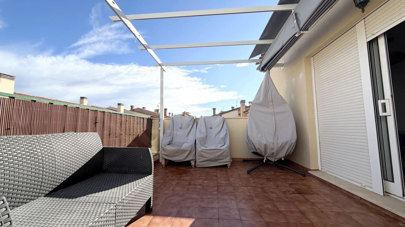 Ático de 2 habitaciones en Emperador en venta con garaje - 235.000 € (Ref: 9611630)