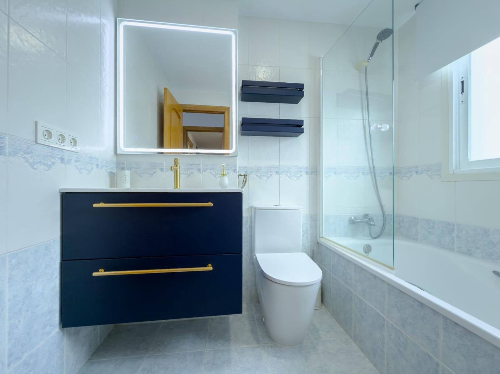 Ático de 2 habitaciones en Peñíscola en venta con piscina garaje - 595.000 € (Ref: 9619375)