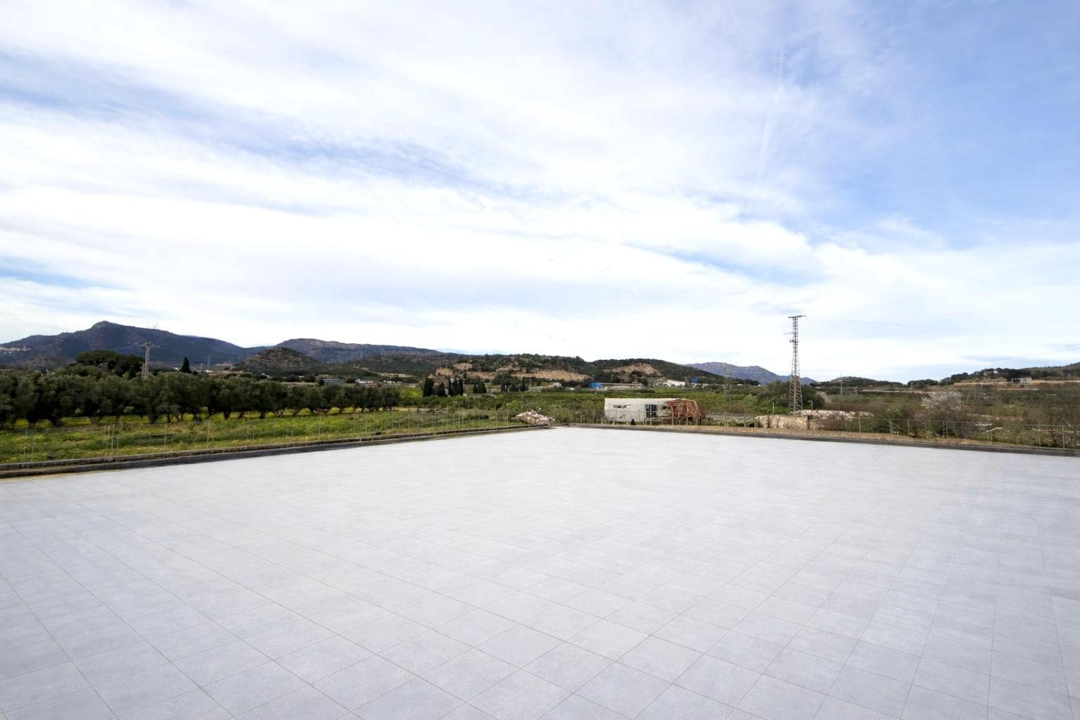 3 bedroom Business for sale in Sagunto / Sagunt with garage - € 1,545,000 (Ref: 9630116)