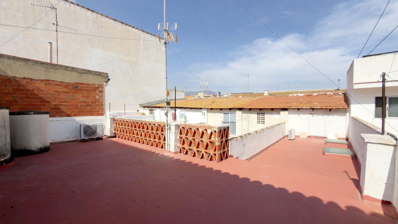 Chalet de 4 habitaciones en Puçol en alquiler con garaje - 1.600 € (Ref: 9652106)