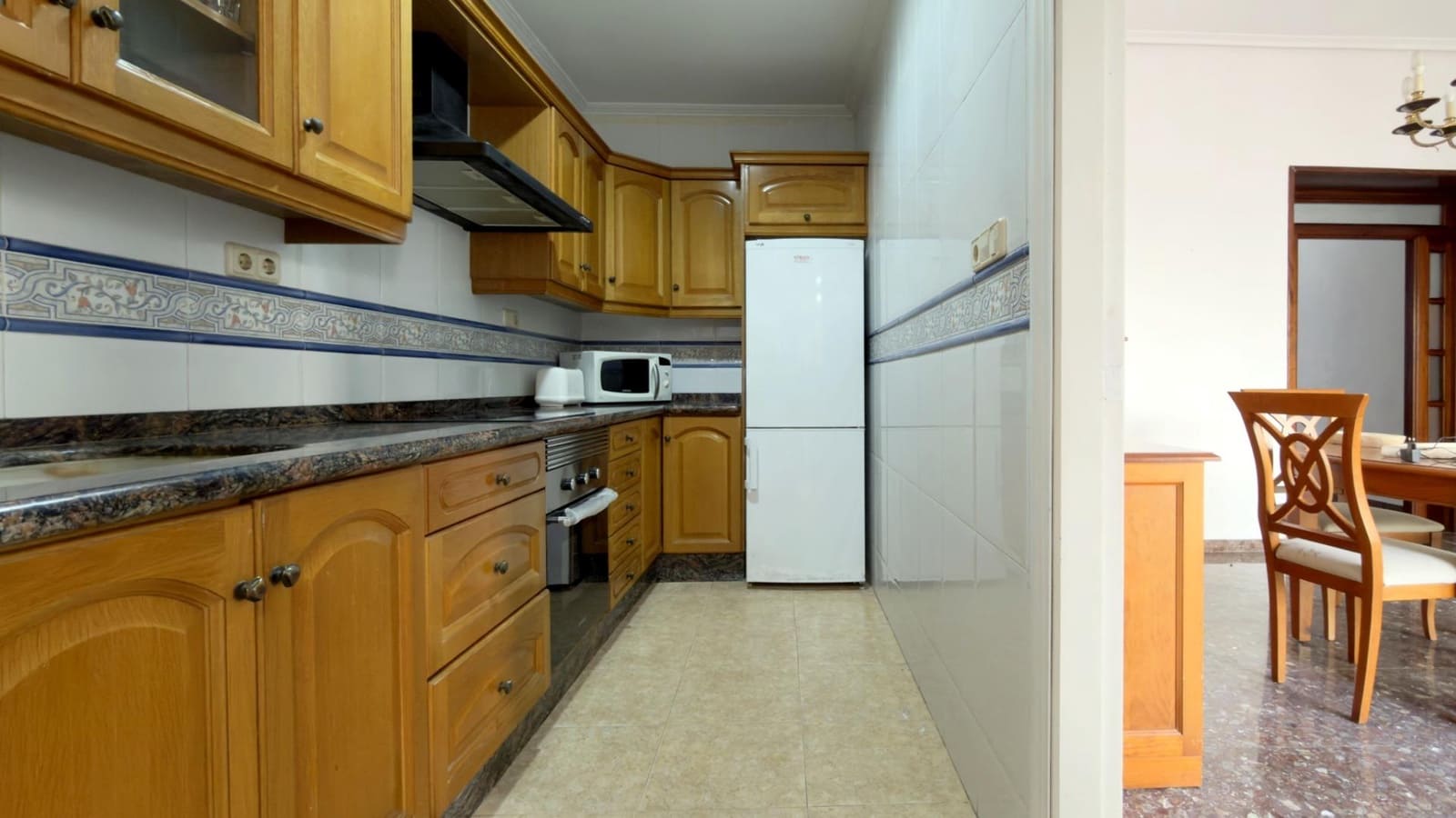 Chalet de 4 habitaciones en Puçol en alquiler con garaje - 1.600 € (Ref: 9652106)