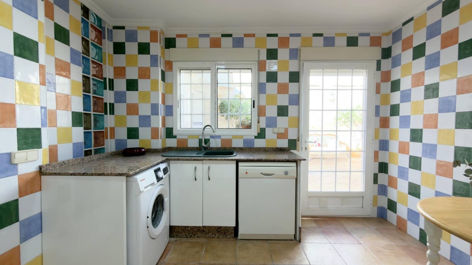 Chalet de 4 habitaciones en Puçol en alquiler con garaje - 1.600 € (Ref: 9652106)