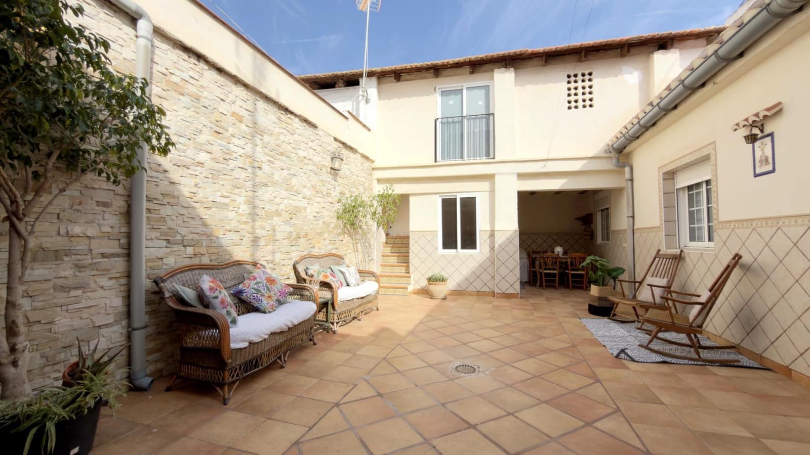 Chalet de 4 habitaciones en Puçol en alquiler con garaje - 1.600 € (Ref: 9652106)