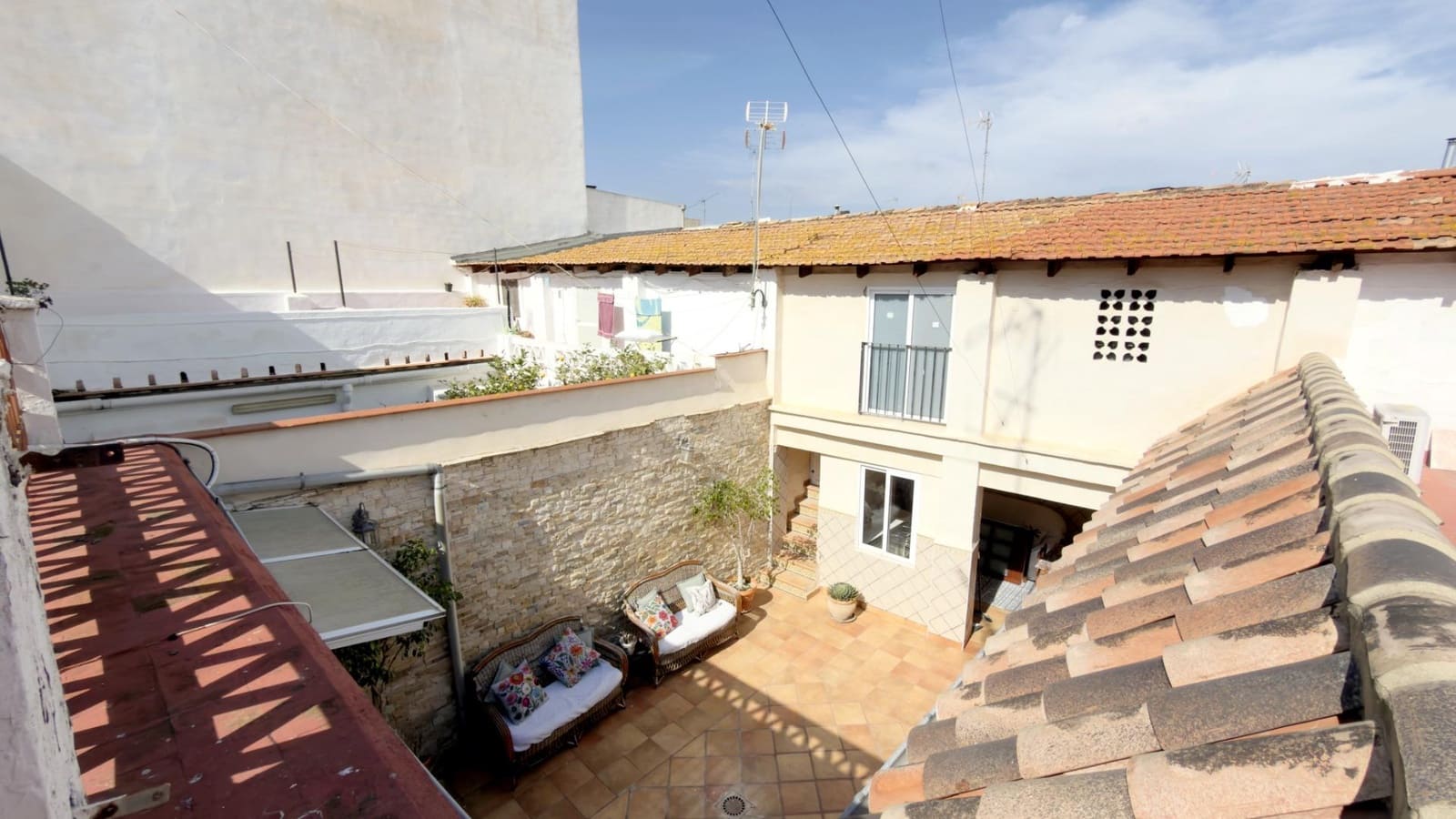 Chalet de 4 habitaciones en Puçol en alquiler con garaje - 1.600 € (Ref: 9652106)