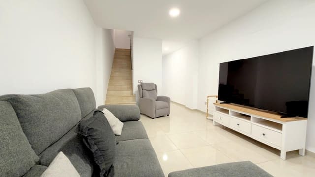 2 bedroom Townhouse for sale in Museros - € 270,000 (Ref: 9720046)