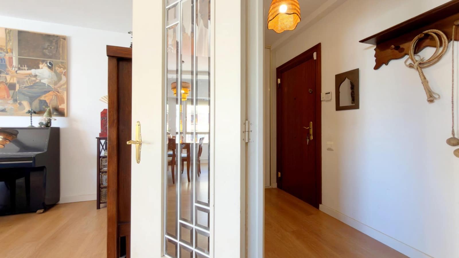 3 bedroom Flat for sale in Valencia city with garage - € 399,000 (Ref: 9752128)