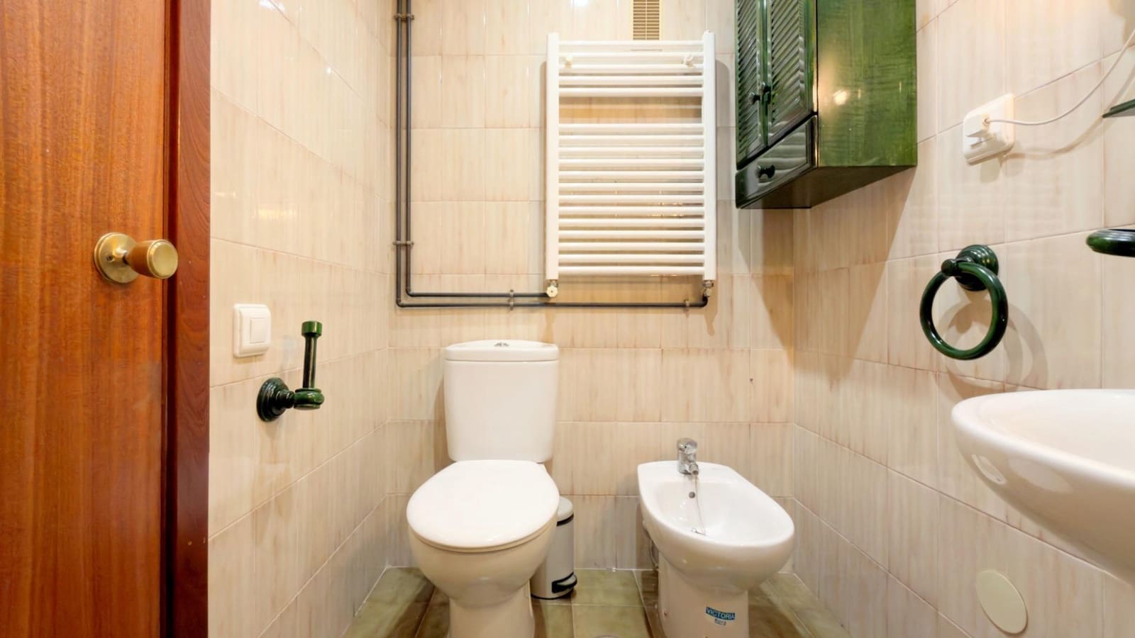 3 bedroom Flat for sale in Valencia city with garage - € 399,000 (Ref: 9752128)