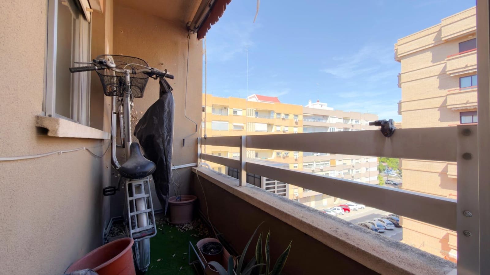 3 bedroom Flat for sale in Valencia city with garage - € 399,000 (Ref: 9752128)