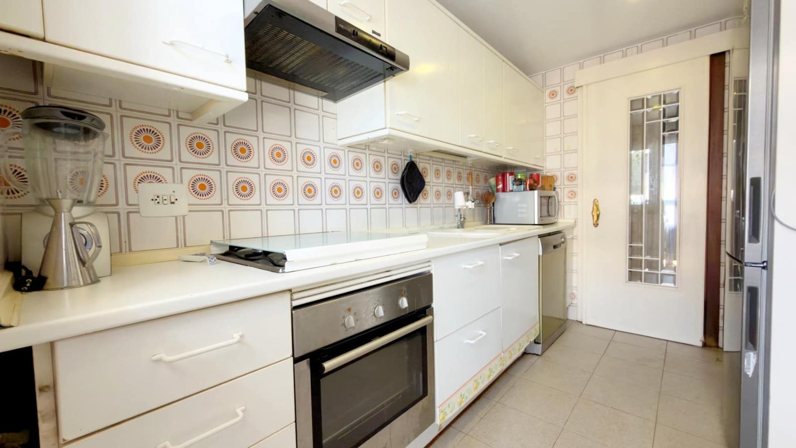 3 bedroom Flat for sale in Valencia city with garage - € 399,000 (Ref: 9752128)