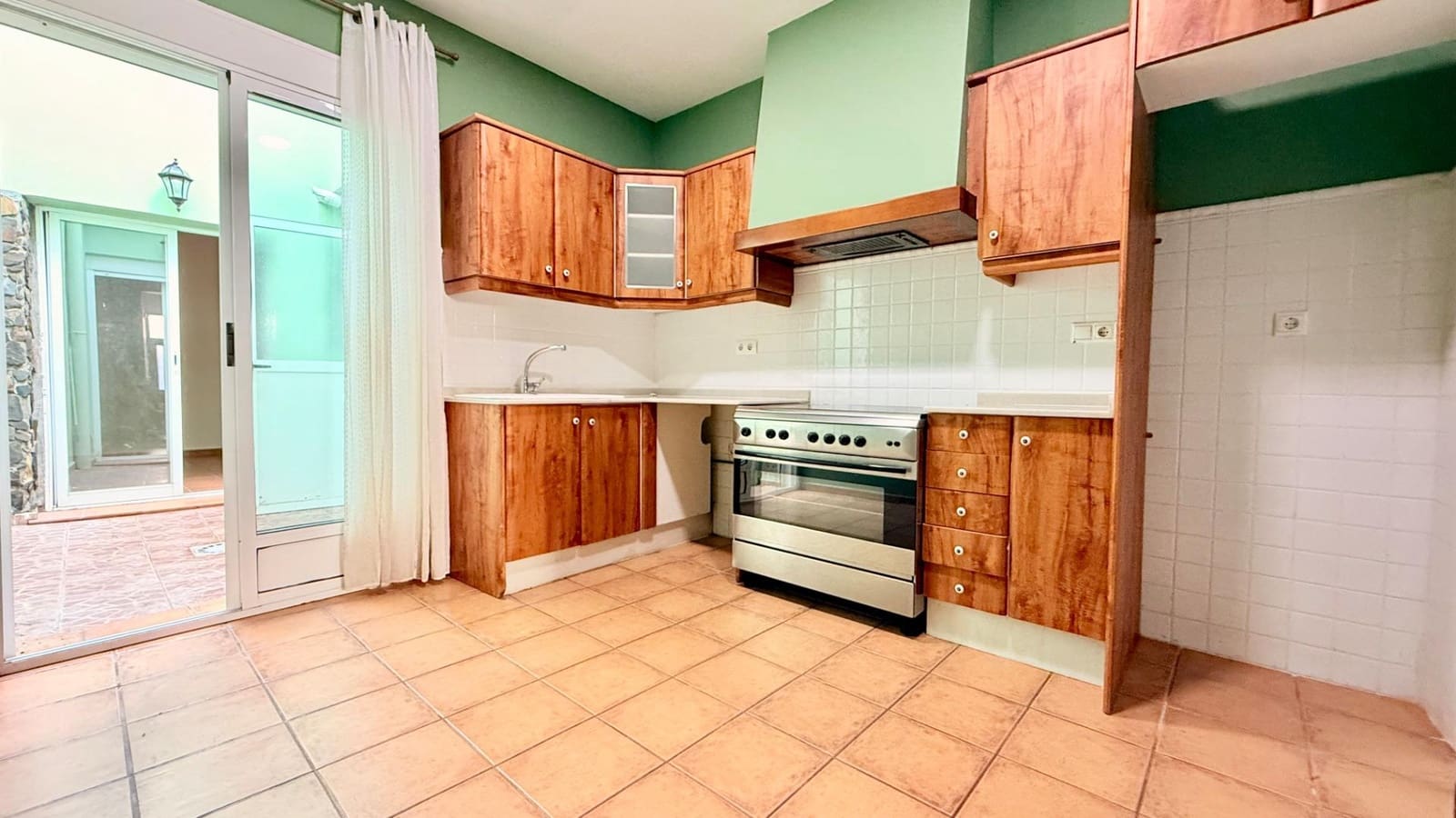 3 bedroom Townhouse for sale in Massalfassar - € 270,000 (Ref: 9788491)