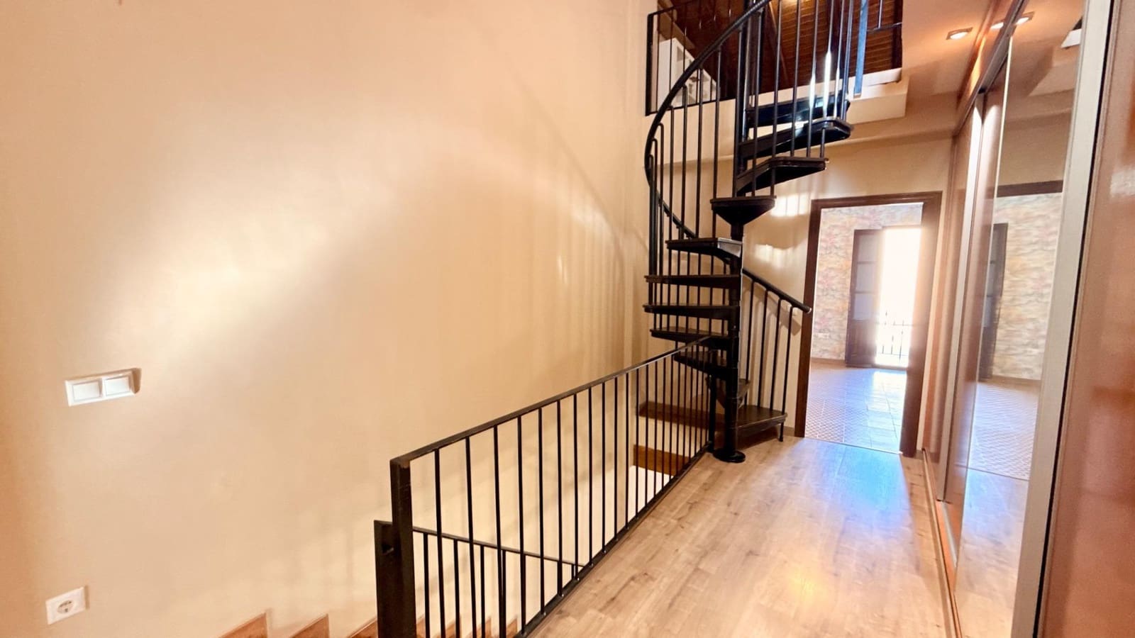 3 bedroom Townhouse for sale in Massalfassar - € 270,000 (Ref: 9788491)