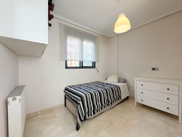 2 soveværelse Lejlighed til salg i Valencia by med swimmingpool garage - € 469.000 (Ref: 9797230)