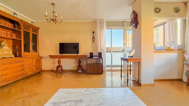 4 Zimmer Wohnung zu verkaufen in Ciutat Universitaria, València Stadt mit Garage - 527.000 € (Ref: 9806555)