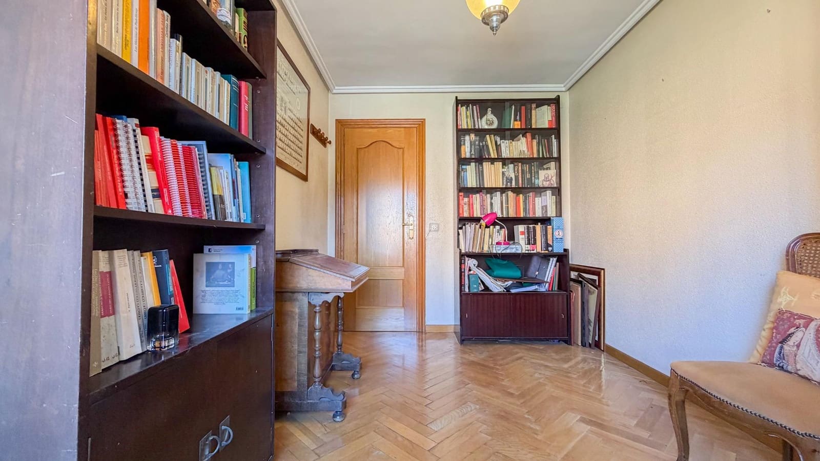4 Zimmer Wohnung zu verkaufen in Valencia Stadt mit Garage - 527.000 € (Ref: 9806555)