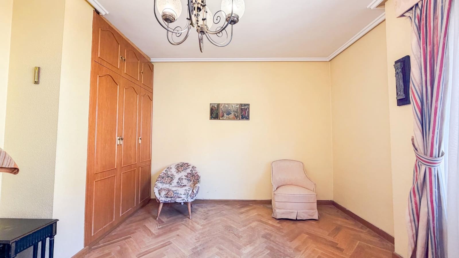 4 Zimmer Wohnung zu verkaufen in Valencia Stadt mit Garage - 527.000 € (Ref: 9806555)