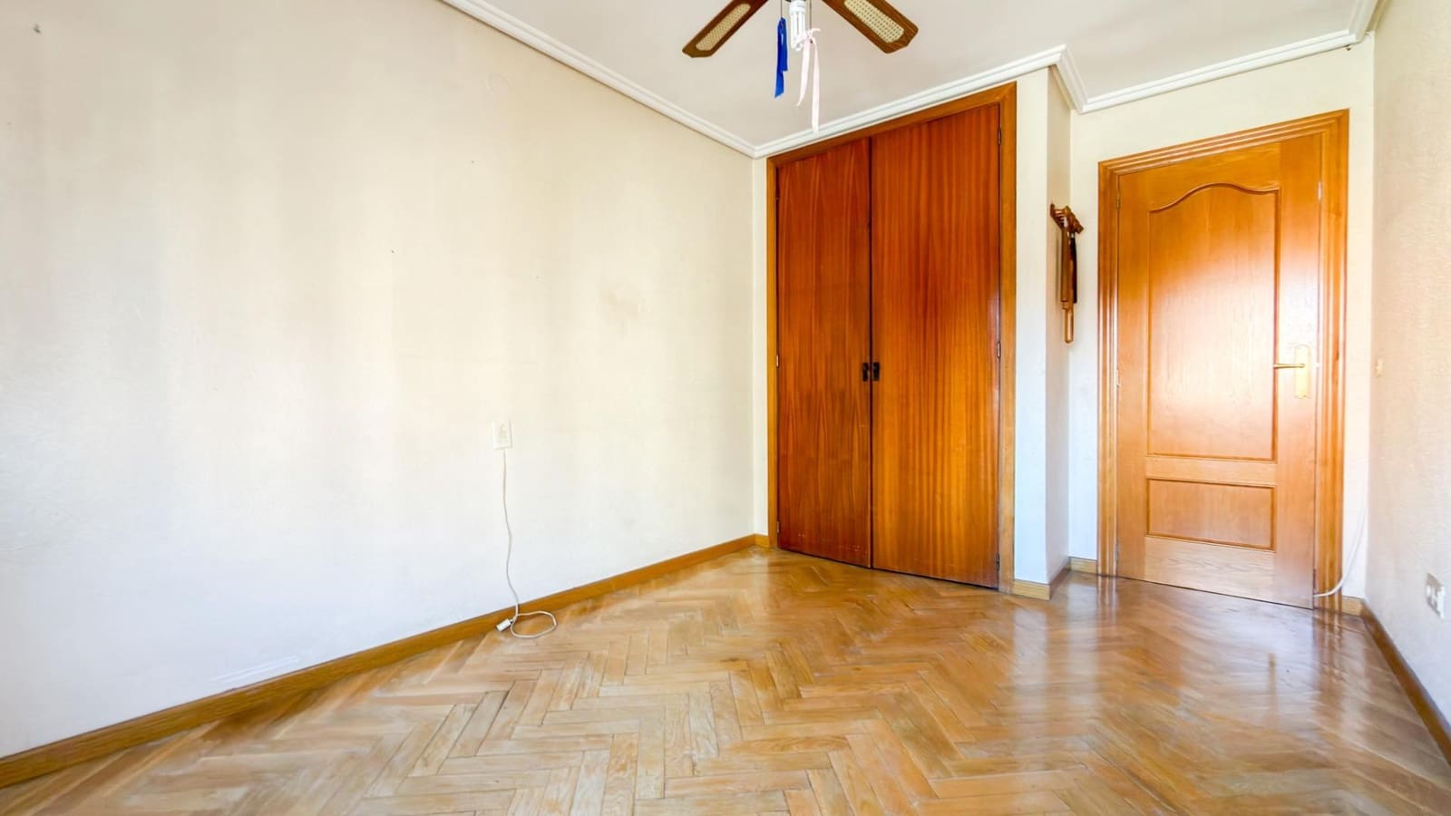 4 Zimmer Wohnung zu verkaufen in Valencia Stadt mit Garage - 527.000 € (Ref: 9806555)