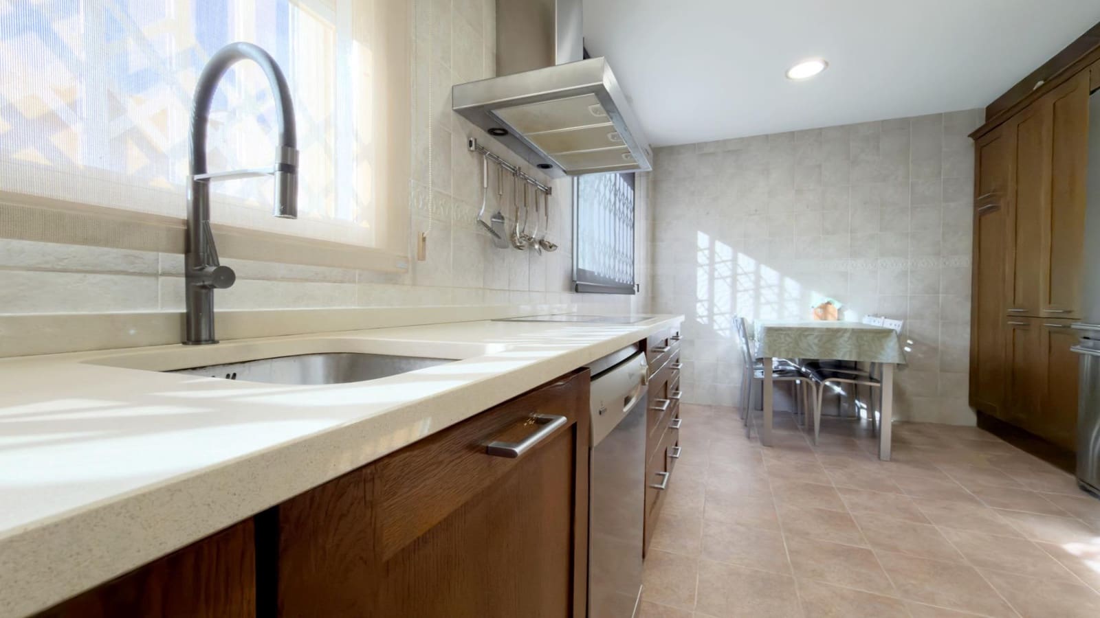 3 camera da letto Villetta a Schiera in vendita in Massamagrell con garage - 349.900 € (Rif: 9815936)