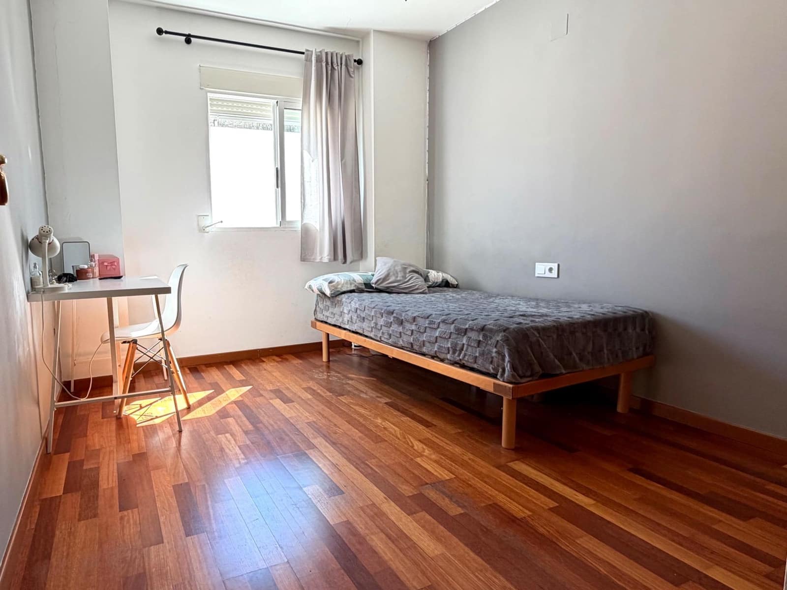 3 bedroom Penthouse for sale in Burjassot with garage - € 312,000 (Ref: 9839339)