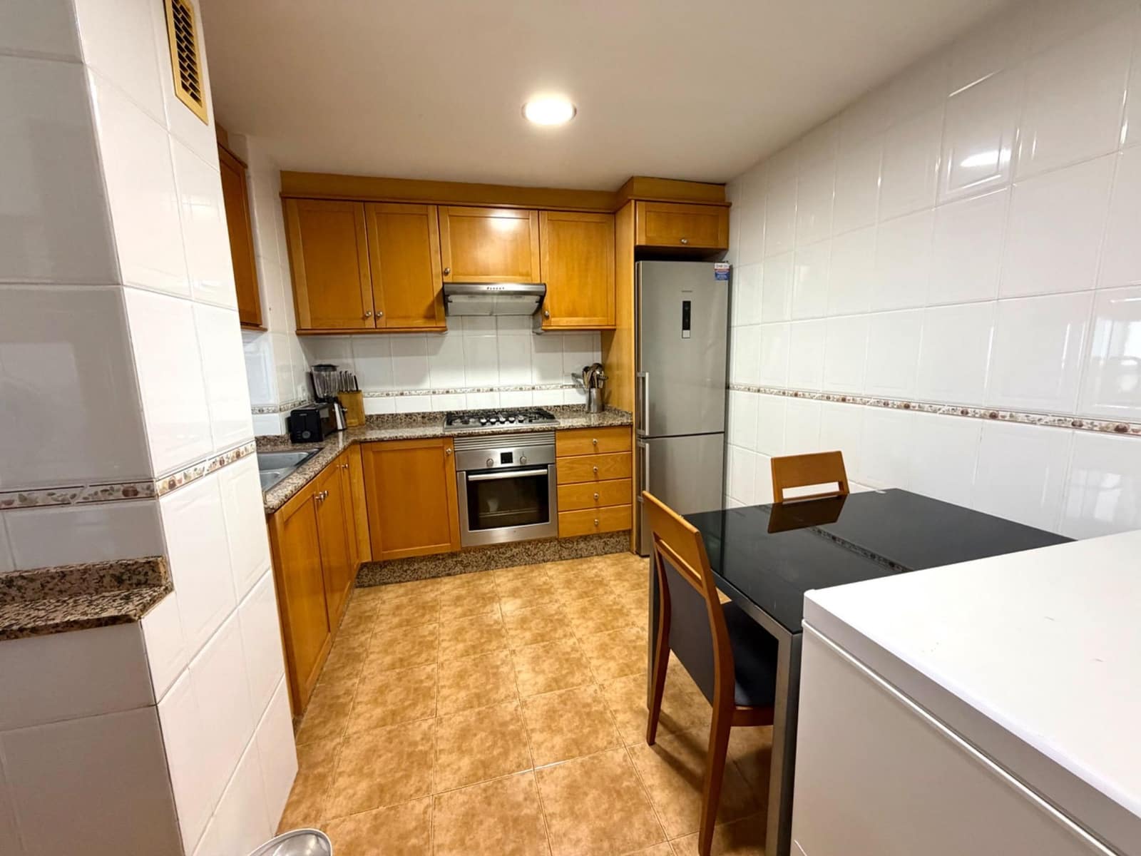 3 bedroom Penthouse for sale in Burjassot with garage - € 312,000 (Ref: 9839339)