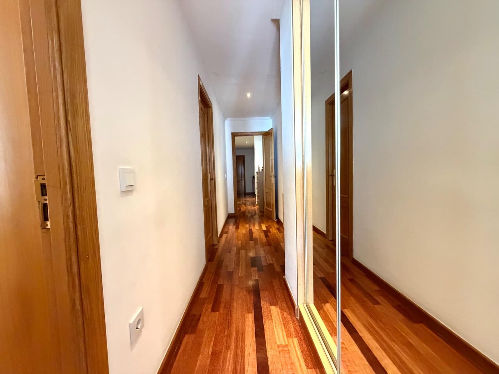 3 bedroom Penthouse for sale in Burjassot with garage - € 312,000 (Ref: 9839339)