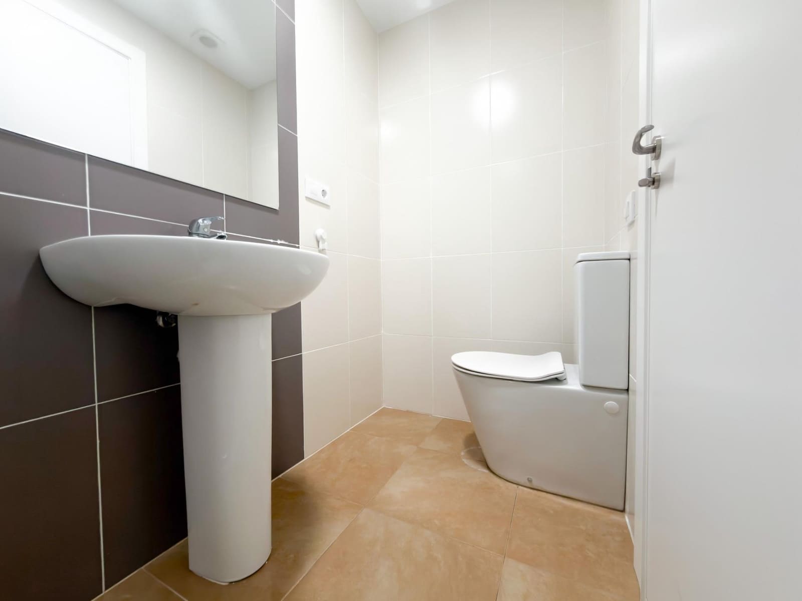 2 bedroom Flat for sale in Rafelbunyol - € 220,000 (Ref: 9861949)