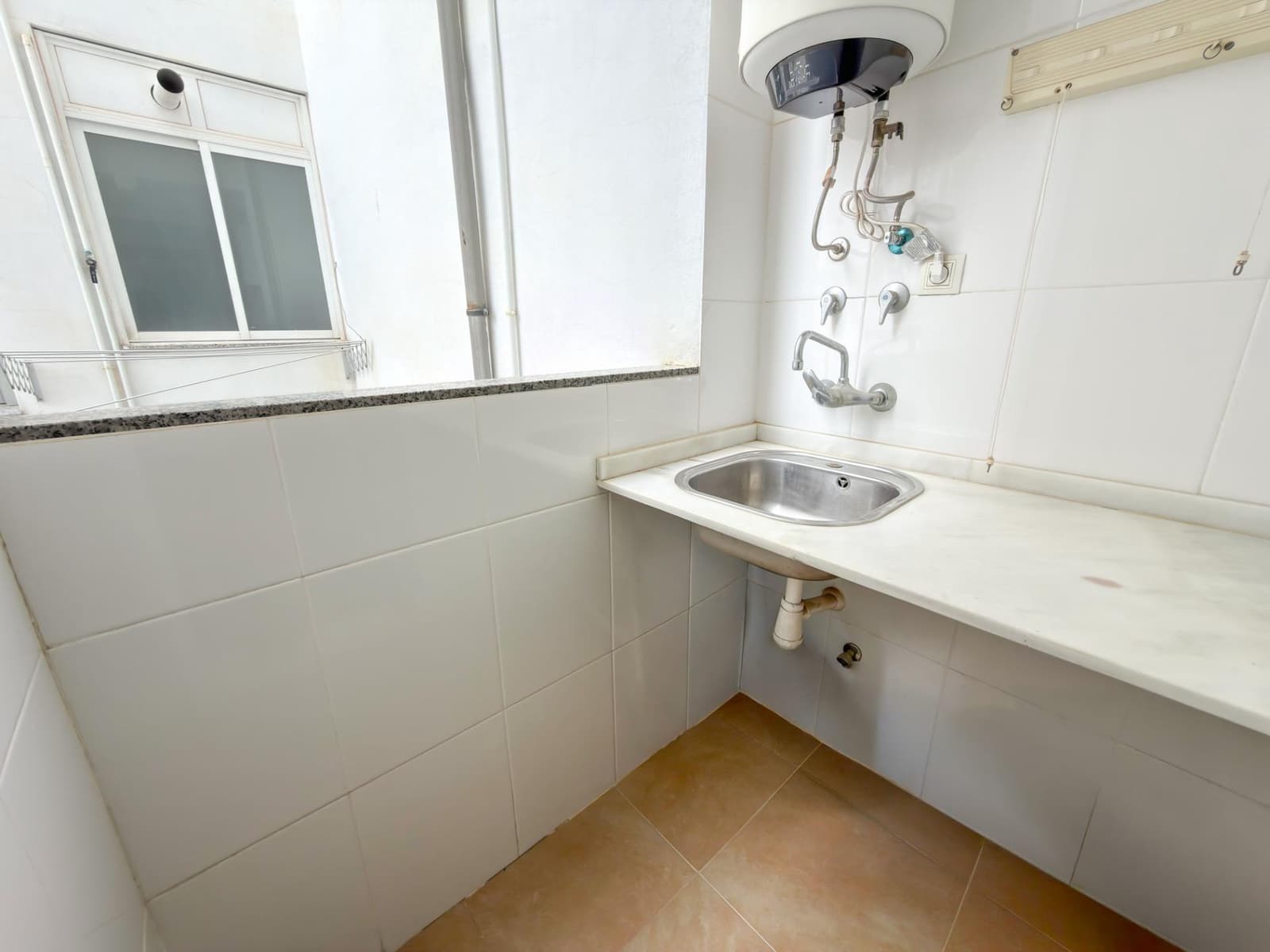 2 bedroom Flat for sale in Rafelbunyol - € 220,000 (Ref: 9861949)