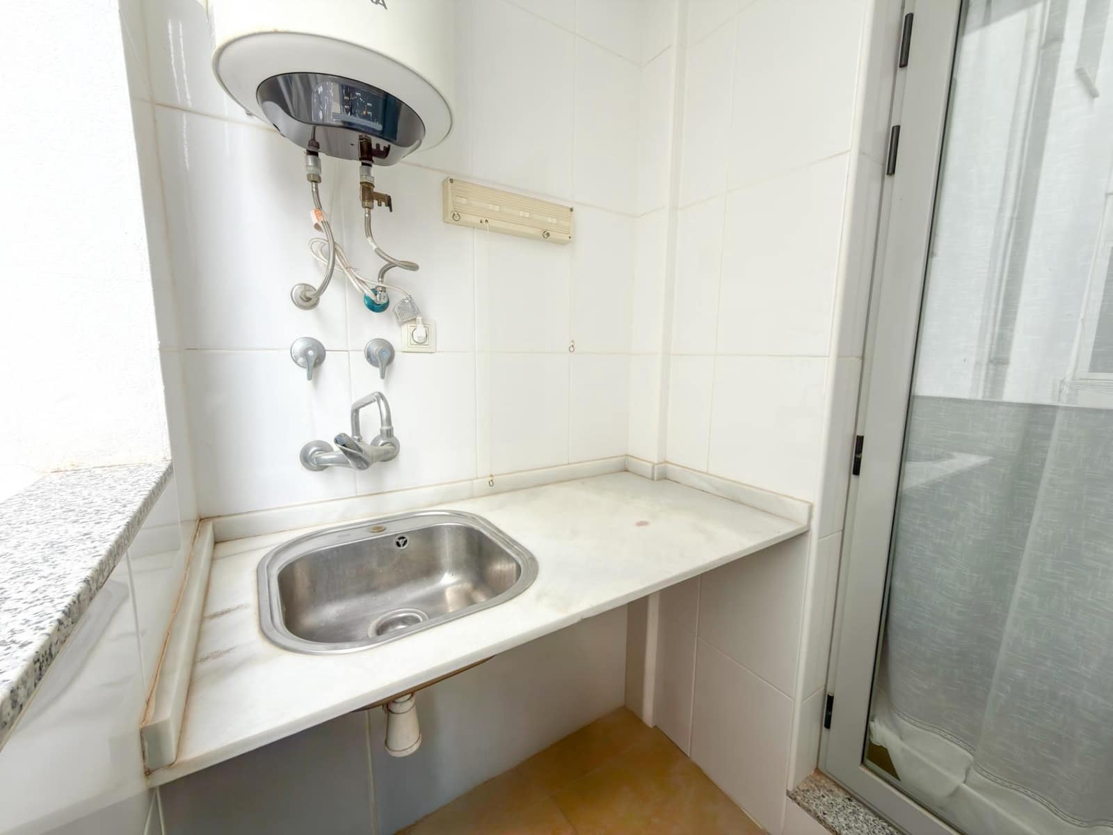 2 bedroom Flat for sale in Rafelbunyol - € 220,000 (Ref: 9861949)