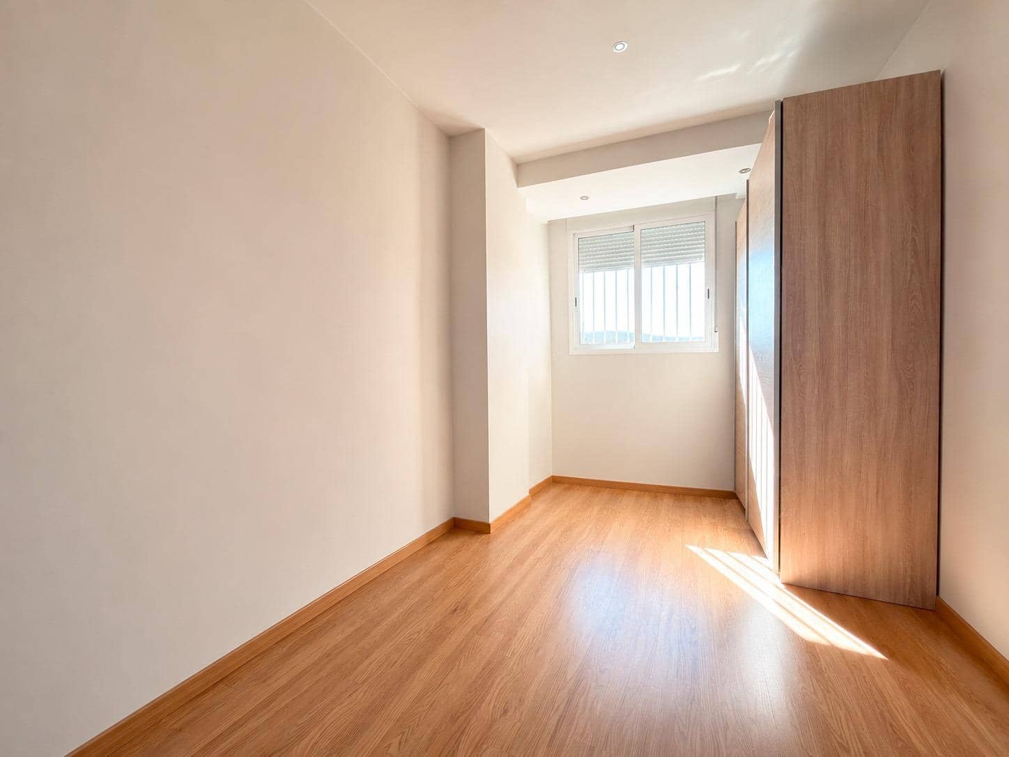 4 bedroom Apartment for sale in Massalfassar with garage - € 265,000 (Ref: 9867094)