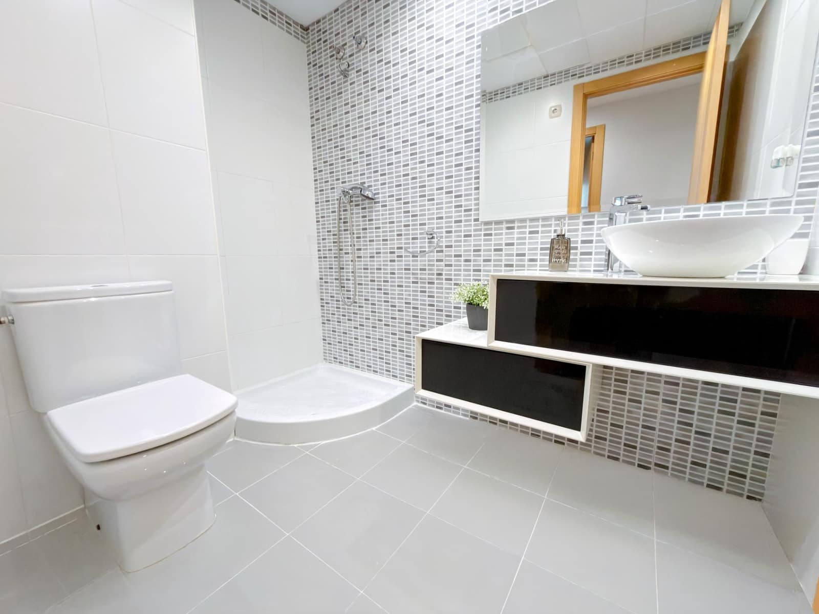 4 bedroom Apartment for sale in Massalfassar with garage - € 265,000 (Ref: 9867094)
