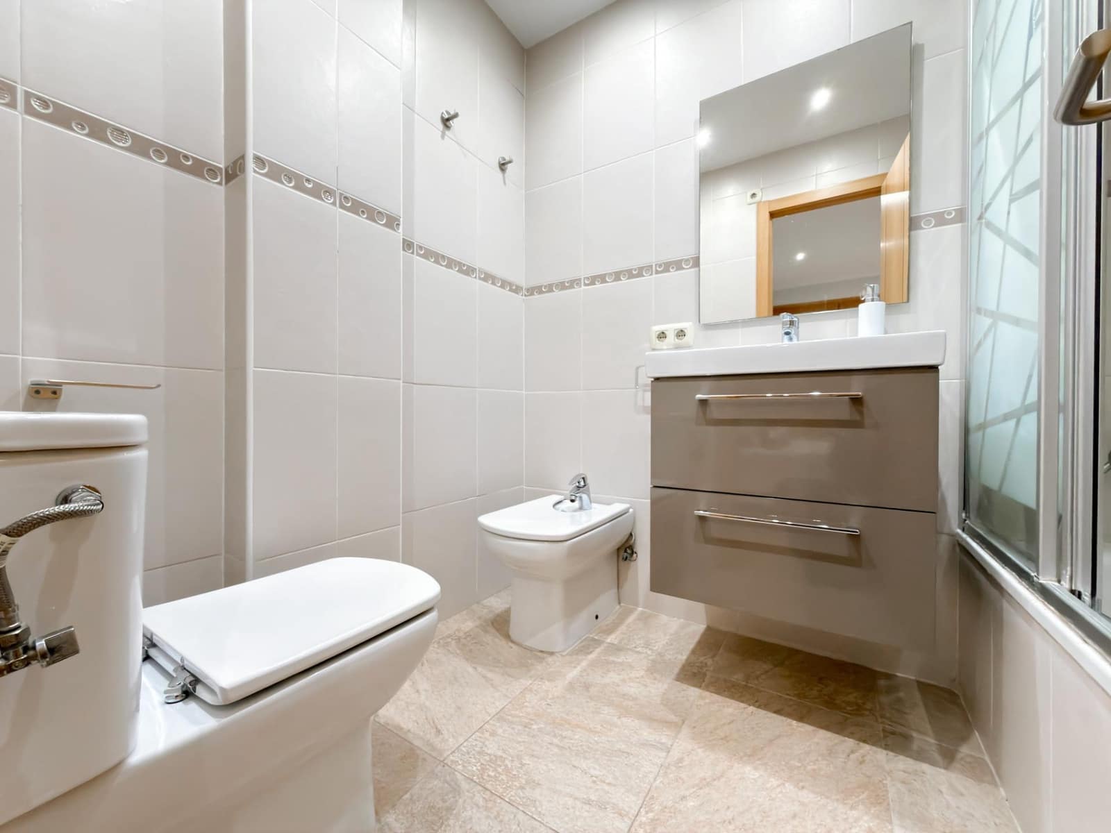 4 bedroom Apartment for sale in Massalfassar with garage - € 265,000 (Ref: 9867094)