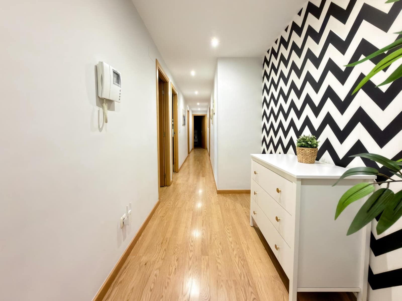 4 bedroom Apartment for sale in Massalfassar with garage - € 265,000 (Ref: 9867094)