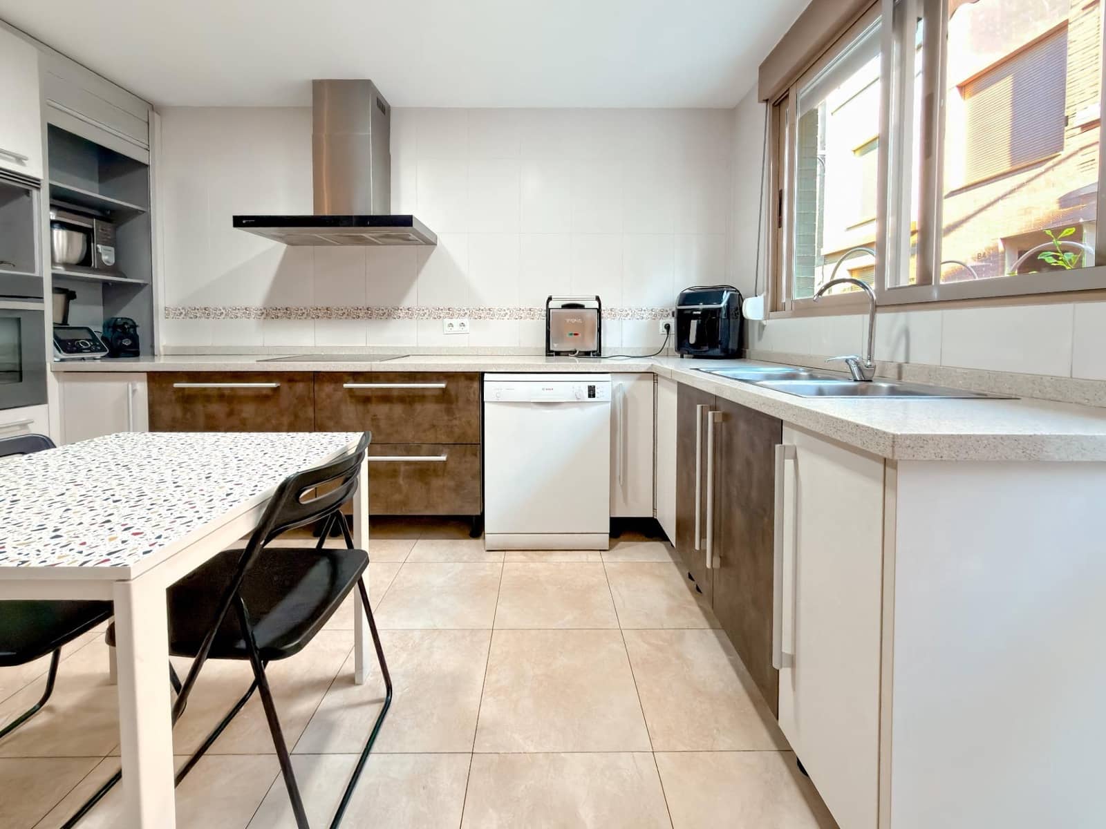 4 slaapkamer Rijtjeshuis te koop in Real met garage - € 259.000 (Ref: 9878953)