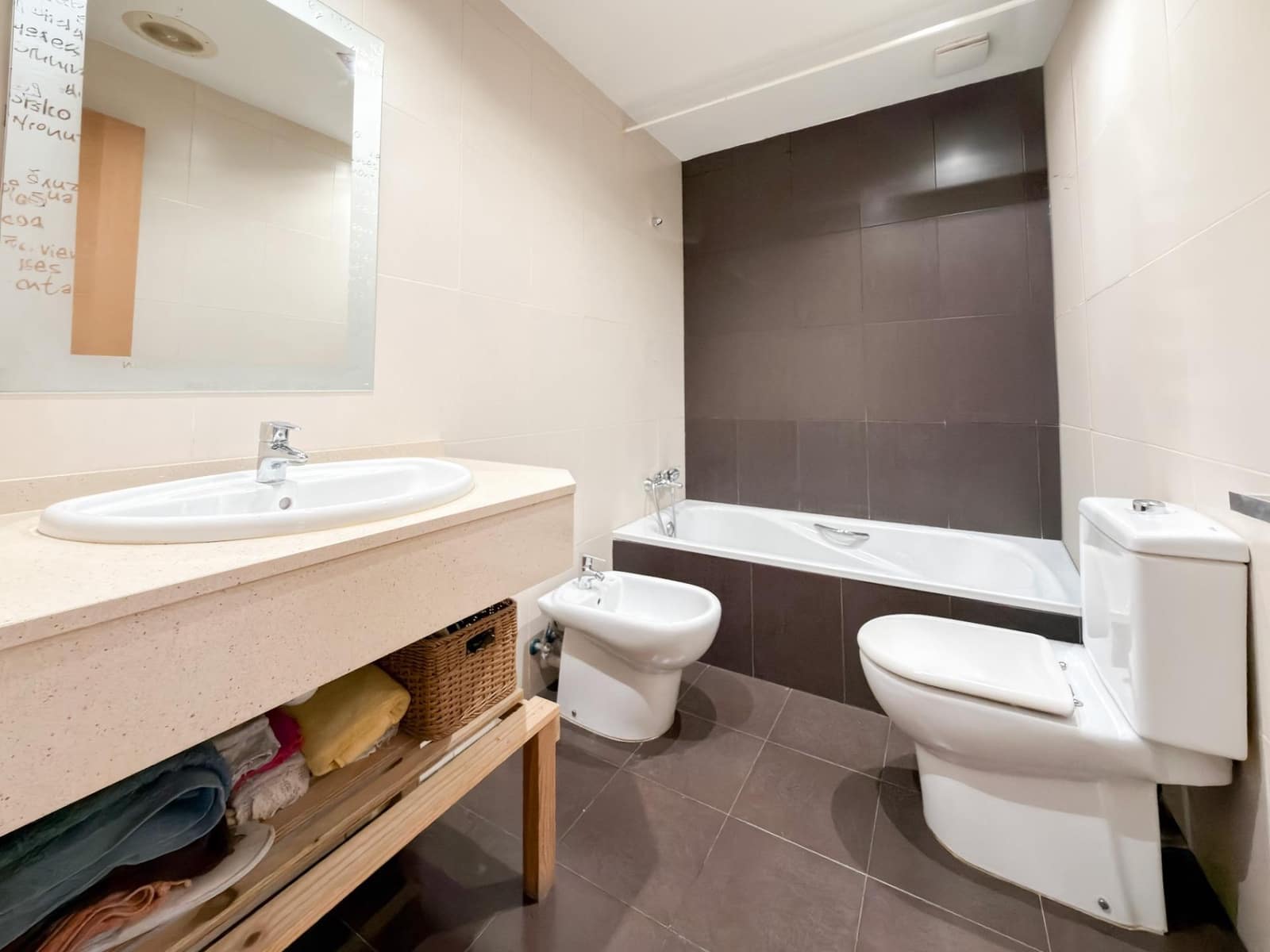 4 slaapkamer Rijtjeshuis te koop in Real met garage - € 259.000 (Ref: 9878953)